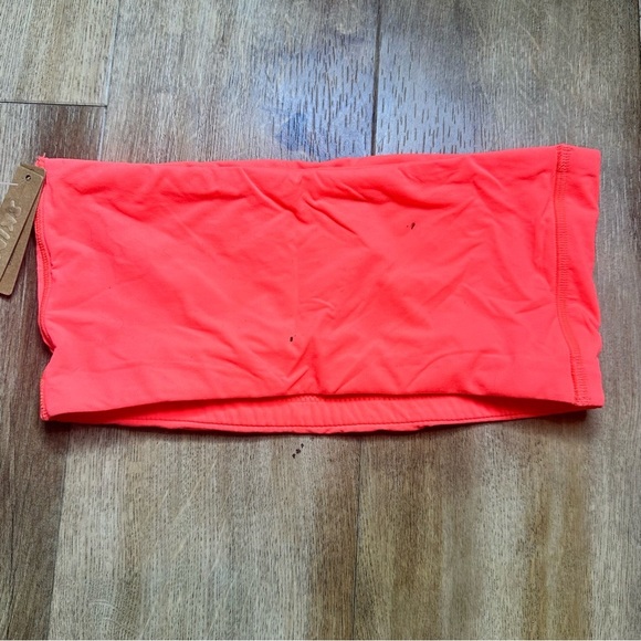 NWT SKIMS FITS EVERYBODY BANDEAU in Nectarine Size Small - Picture 7 of 11